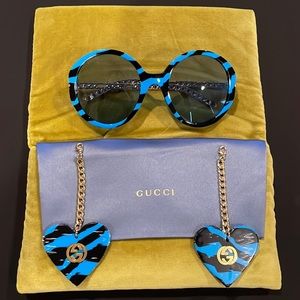 💙 GUCCI CHAIN 0726 Gold Black Blue Zebra Heart Charm Round Sunglasses 💙